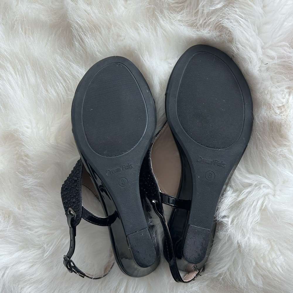 Dream Pairs Black Jeweled Thong Wedge Sandals - Picture 6 of 10